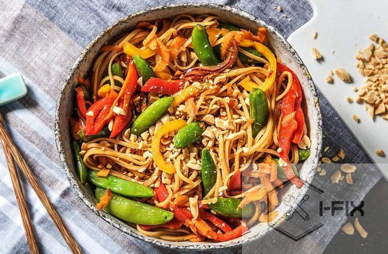 Вок: що це таке, як готують і чому ця техніка захоплює весь світ